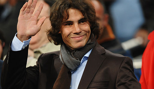 Prominente Unterstützung für Real im Achtelfinale 2009 gegen den FC Liverpool. Rafa Nadal war zu Gast im Bernabeu…