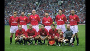 Zum zehnjährigen Profi-Jubiläum von gab's im Old Trafford ein Testimonial-Match gegen Celtic: Mit dabei die Weggefährten Scholes, Beckham und die Neville-Brüder aus der legendären "Class of '92"