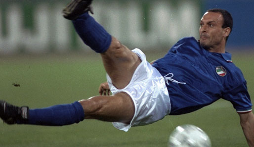 Bei der WM '90 im eigenen Land spielte sich Toto in die Herzen der Italiener