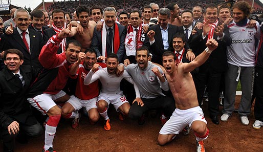 AUFSTEIGER: Samsunspor schaffte die Rückkehr in die Süper Lig als Erster - am Ende wurden sie Zweiter der zweiten Liga