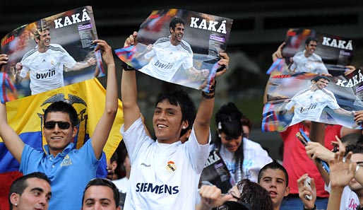 Platz 2: Real Madrid. 74.895 Fans der Königlichen sind bei den Partien im Bernabeu-Stadion dabei und jubeln den Stars um Kaka zu