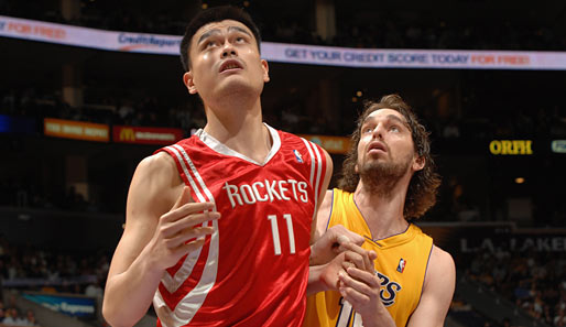 Platz 14: Yao Ming (Basketball - Verdienst: 34.378.325 Dollar)