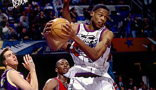 1996 drafteten die Raptors Center Marcus Camby an zweiter Stelle. Der ehemalige Defensive Player of the Year spielte bis 1998 in Kanada