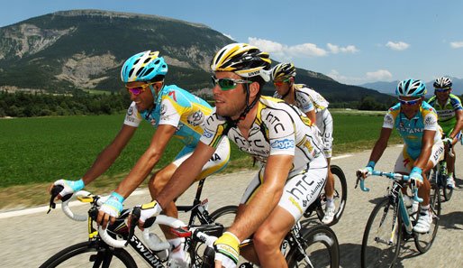 Während der Etappe hatte Cavendish alle Zeit der Welt, um sich mit Alberto Contador zu unterhalten, da das Tempo nicht allzu schnell war