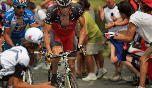 Bereits zu Beginn der Etappe initiierte Lance Armstrong eine Fluchtgruppe. Der Amerikaner wollte es noch einmal wissen