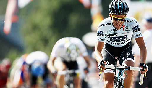 ALBERTO CONTADOR, 28 Jahre, Spanien, Saxo Bank-Sungard, gewann die Tour de France 2007, 2009 und 2010, siegte auch beim Giro, fährt aber auf Bewährung