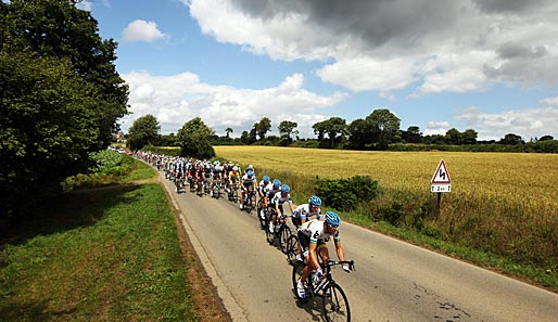 Beim Ritt durch die Bretagne erwischte es auch noch Alberto Contador, Tom Boonen, Levi Leipheimer und Robert Gesink