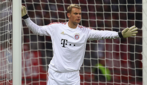 Neuer Torwart, neues Trikot! Wie häufig bleibt die Weste von Bayern-Keeper Manuel Neuer 2011/2012 so weiß wie seine Arbeitskleidung?