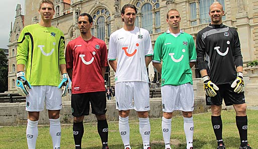 Hannover 96 hat bei der Gestaltung seiner Arbeitskleidung kräftig in die Farbpalette gegriffen