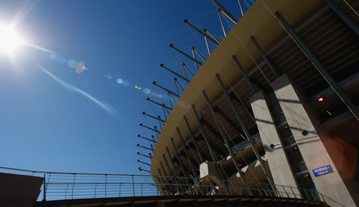 Der Royal Bafokeng Sports Palace in Rustenburg nord-westlich der Hauptstadt Johannesburg wurde 1999 für 33 Millionen Euro umgebaut
