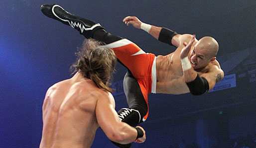 Indy-Superstar Kaval gewann die zweite NXT-Staffel. Da er mit seinem Standing bei WWE aber unzufrieden war, einigte man sich am 23. Dezember 2010 auf eine Vertragsauflösung