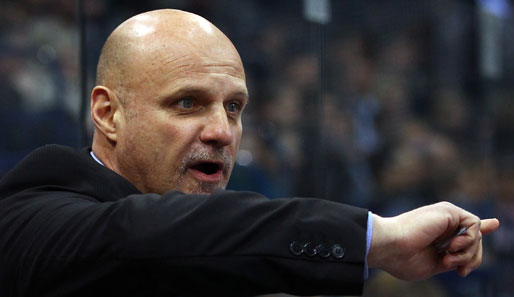 Die Hamburg Freezers haben den Vertrag mit Trainer Benoit Laporte bis 2012 verlängert