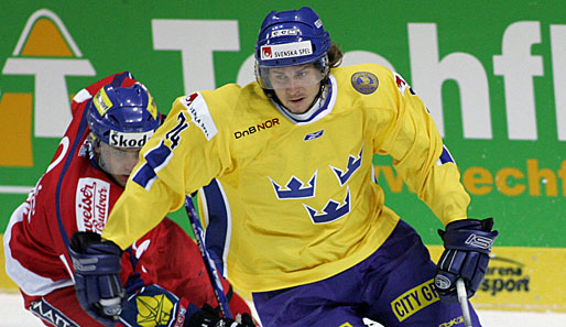 Andreas Holmqvist (hier im Trikot der schwedischen Nationalmannschaft) wurde gleich doppelt geehrt