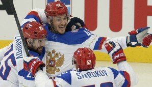 Die russische Mannschaft steht nach dem Sieg über Schweden im Finale