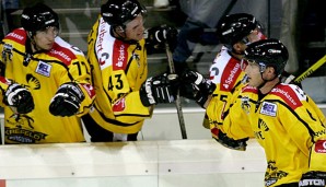 Die Spieler der Krefeld Penguins müssen in der kommenden Saison ohne Oliver Mebus auskommen