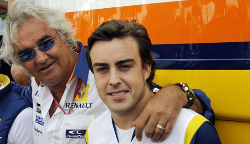 Flavio Briatore will mit Fernando Alonso nächste Saison wieder oben angreifen