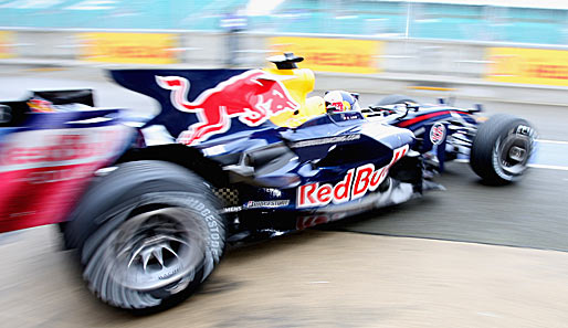 Rallye-Serienweltmeister Sebastien Loeb testet in Barcelona für Red Bull
