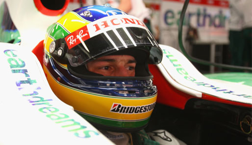 Senna macht sich für seine ersten Runden in einem Formel-1-Boliden bereit