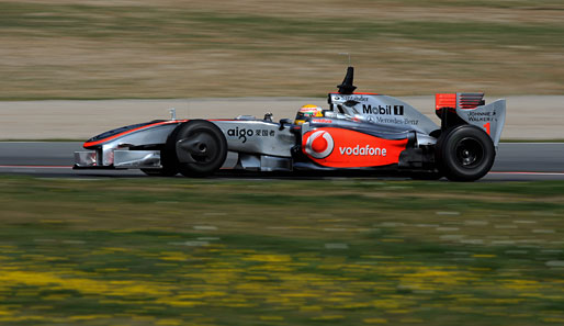 Weltmeister Lewis Hamilton fuhr bei den Tests im McLaren-Mercedes hinterher