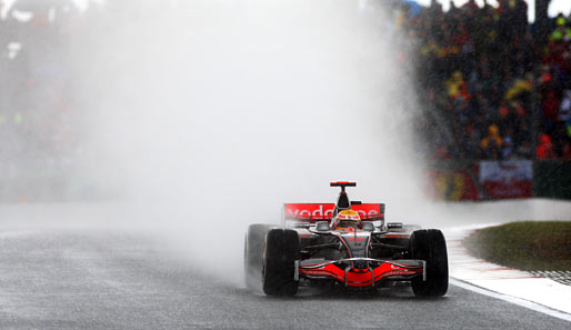 Als McLaren-Mercedes noch schnell war: Lewis Hamilton rast 2008 zum Sieg in Silverstone