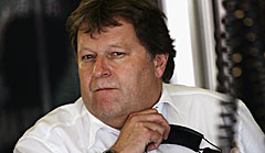 Norbert Haug ist seit 1990 Motorsportchef bei Mercedes