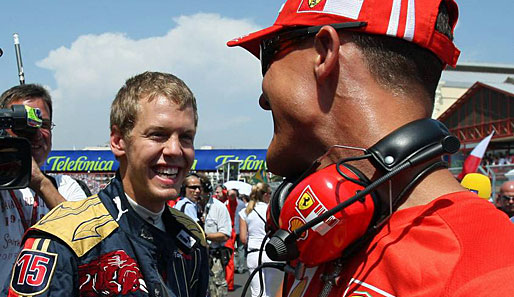 Holt Michael Schumacher (r.) Sebastian Vettel zu Ferrari?