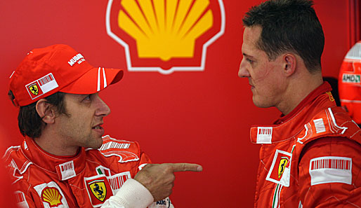 Nach Schumis geplatztem Comeback wird Luca Badoer (l.) beim Europa-GP für Ferrari starten