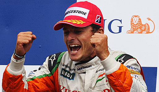 In 224 Formel-1-Rennen führte Giancarlo Fischella eine Rennen für 216 Runde an