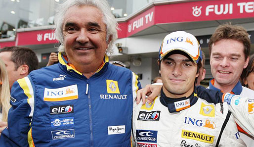 Nach seinem Rauswurf bei Renault wirft Nelson Piquet Jr. (r.) Flavio Briatore Inkompetenz vor