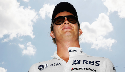 Nico Rosberg hat noch bei keinem F1-Rennen als erster die schwarz-weiß-karierte Flagge gesehen