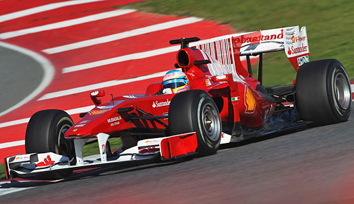 Fernando Alonso drehte im Ferrari mit neuem Aerodynamik-Paket 126 Runden
