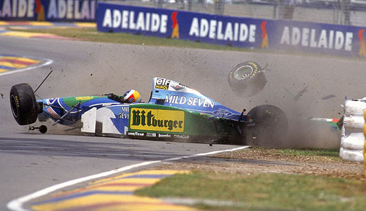 Michael Schumacher flog im Training zum Australien-GP 1994 in Adelaide spektakulär ab