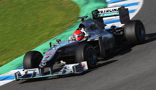 Michael Schumacher wird in dieser Saison mit Nico Rosberg ein deutsches Duo bilden