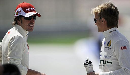 Fernando Alonso (l.) und Heikki Kovalainen waren zu schnell