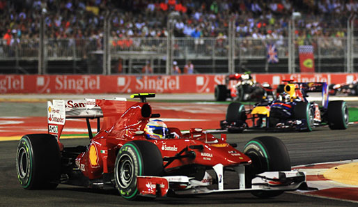 Fernando Alonso gewann das Rennen gegen Sebastian Vettel bereits am Start