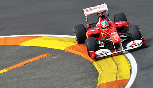 Fernando Alonso war im Training in Valencia schneller als Sebastian Vettel