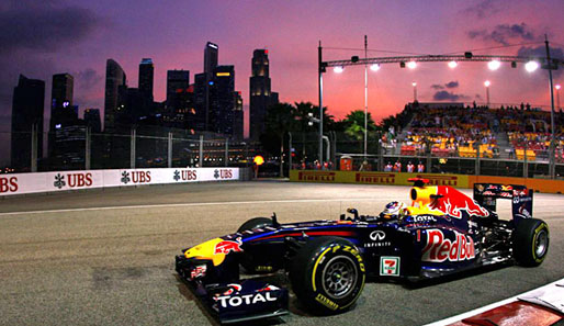 Sebastian Vettel wurde beim Singapur-GP 2010 Zweiter hinter Fernando Alonso
