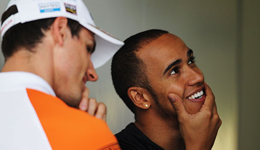Adrian Sutil (l.) und Lewis Hamilton verstanden sich lange gut
