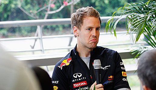 Sebastian Vettel im Gespräch mit Medienvertretern vor dem dem Großen Preis von Shanghai