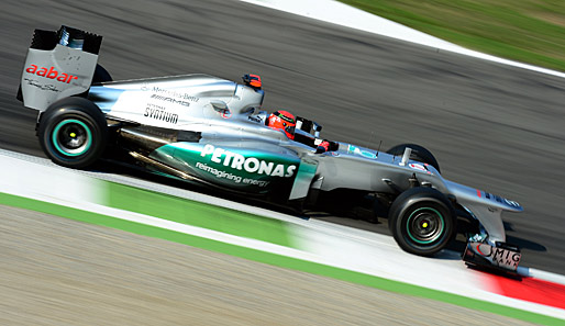 Im 1. Training in Monza fuhr Michael Schumacher noch die Bestzeit, danach kämpfte er mit der Technik