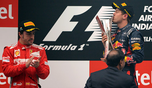 Vierter Sieg in Folge: Sebastian Vettel kam auch in Neu Delhi vor Fernando Alonso ins Ziel