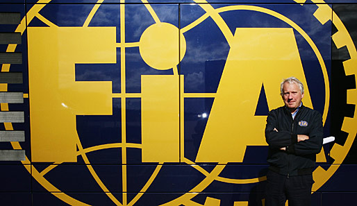Charlie Whiting will die Regeln der FIA für die Saison 2014 erneut präzisieren