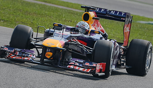 Sebastian Vettel triumphiert in Malaysia nach hartem Kampf mit Teamkollege Mark Webber