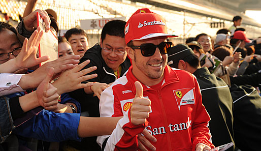 Der spanische Doppelmeister führt an, dass er an Vettels Stelle wohl anders gehandelt hätte