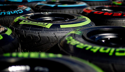 Noch ist weiterhin unklar, wer ab der Saison 2014 die Formel 1 mit Reifen beliefert