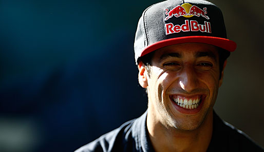Übt schon mal am Sieger-Lächeln: Daniel Ricciardo soll Nachfolger von Mark Webber werden