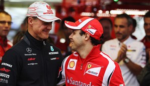 Alte Zeiten: Felipe Massa plaudert mit Ex-Teamkollege Michael Schumacher