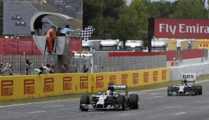 Lewis Hamilton blieb in Barcelona ganz knapp vor Nico Rosberg - vierter Sieg in Folge!
