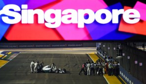 Nico Rosberg hatte beim Nachtrennen in Singapur Elektronikprobleme, die ihn das Rennen kosteten