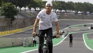 Nico Rosberg kämpft mit Lewis Hamilton um die Weltmeisterschaft